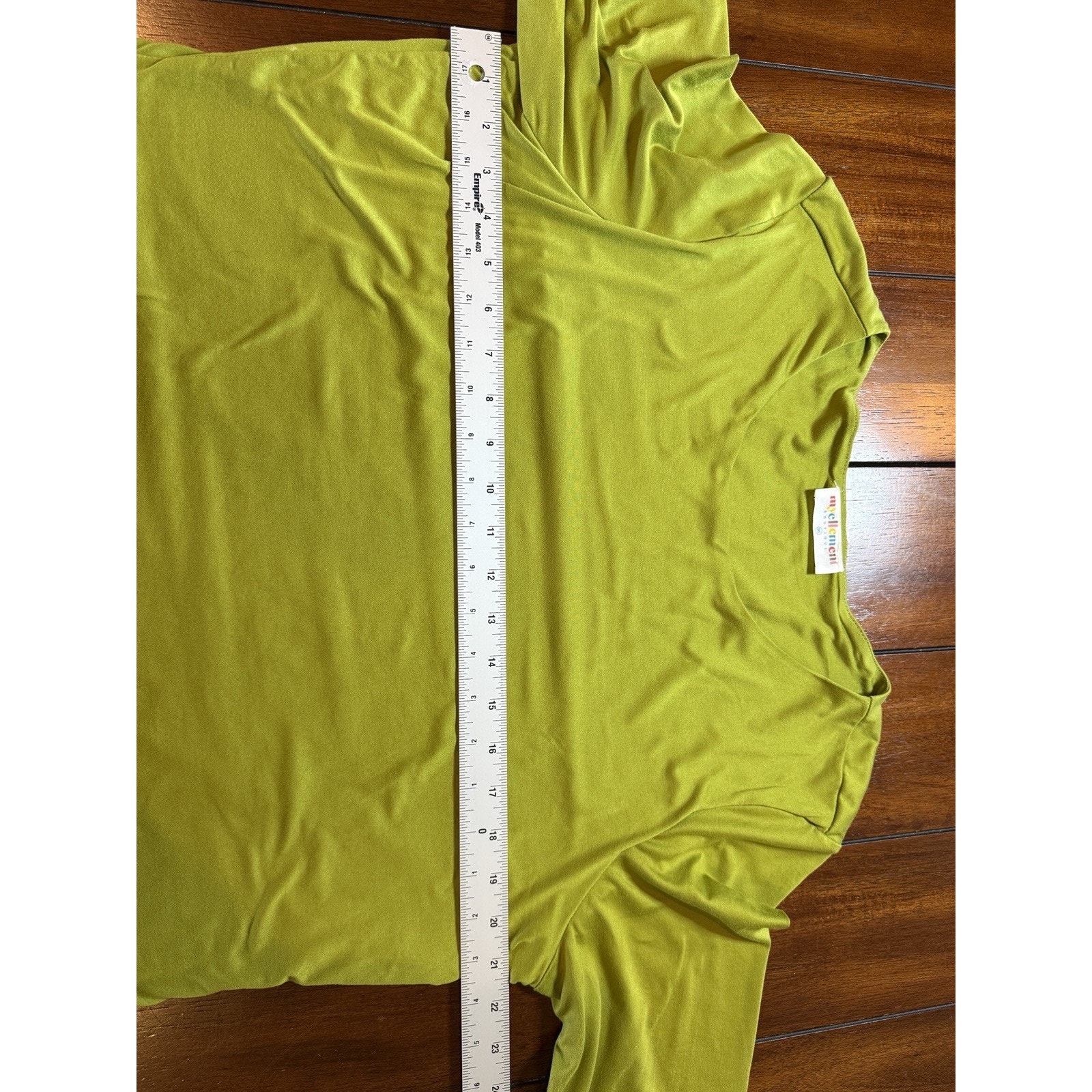 Myellement Boutique Women's 3xl Green Solid Scoop Neck Long Sleeve Stretch Knit — image 3 of 6